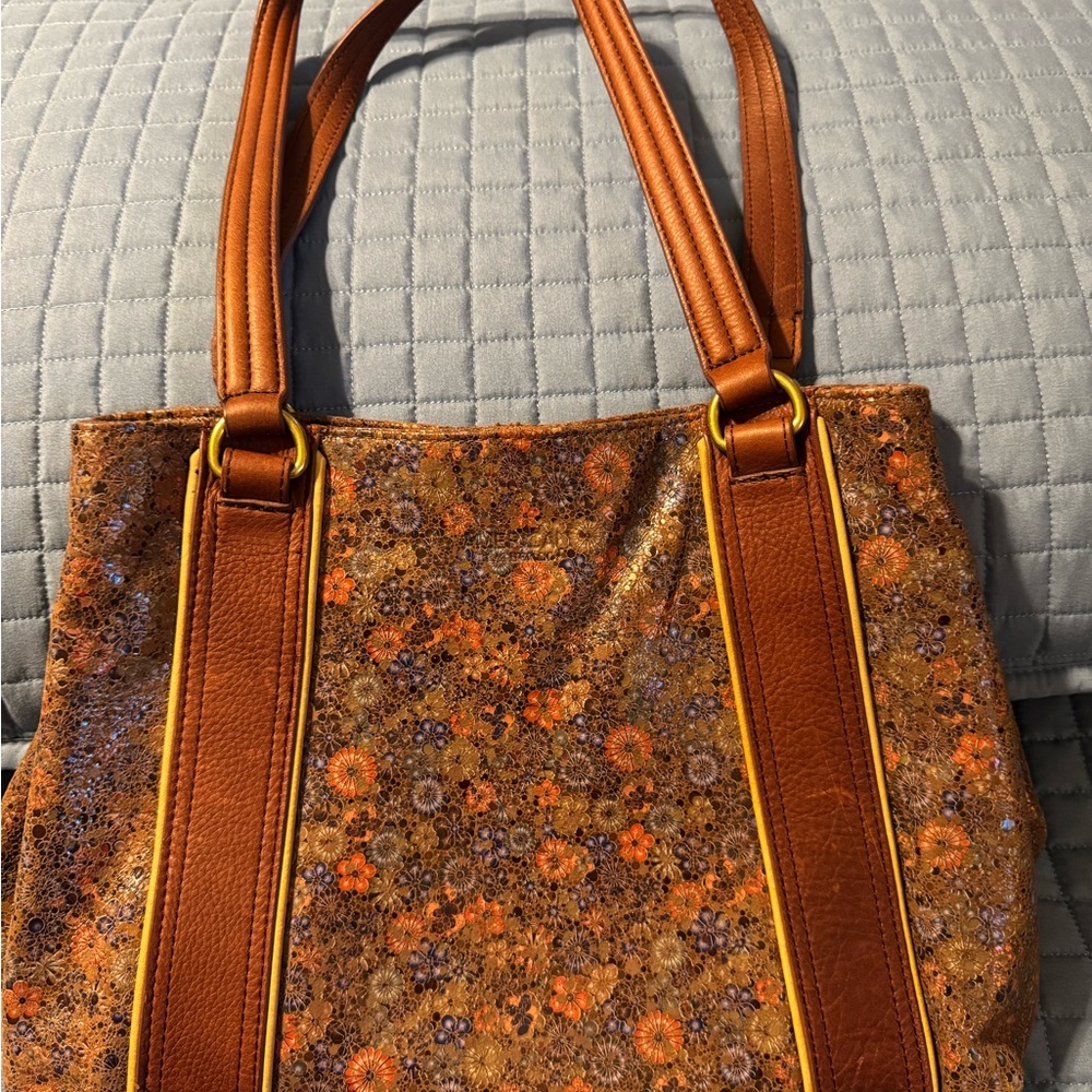 Elegant Floral Tote Bag in Brown and Orange